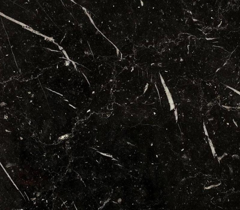 marmol negro marquina